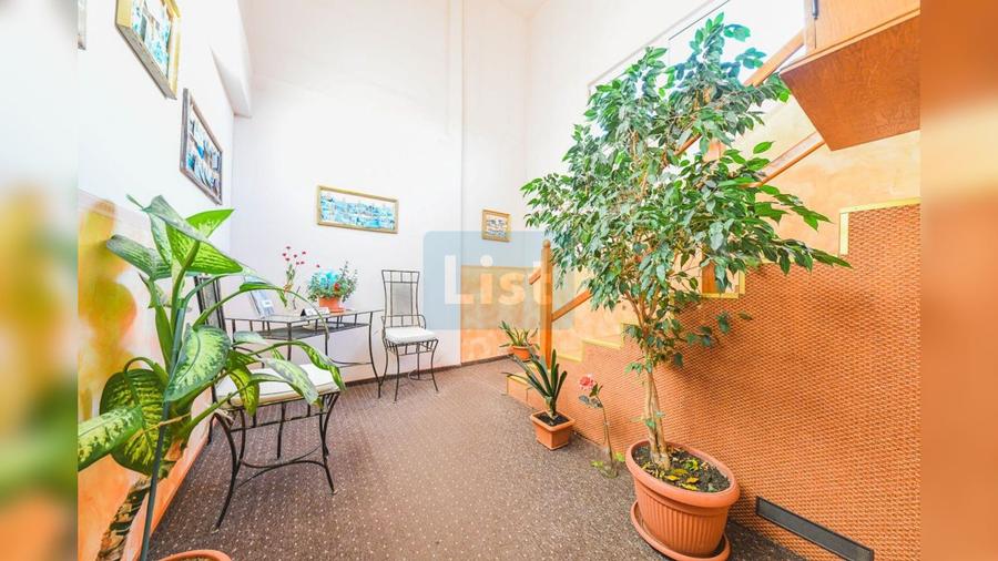 Casa multifunctionala de vanzare in cartierul Borhanci