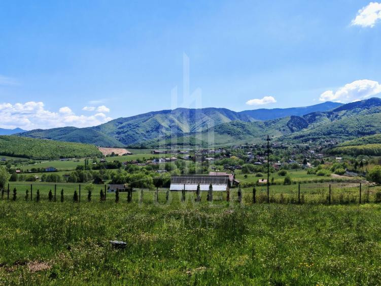 Casă spectaculoasă de vanzare situată în Tocile – „Mica Elvetie"