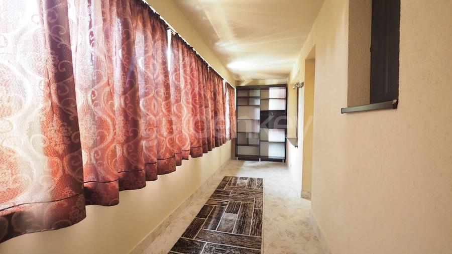 Vila individuala cu 8 camere | 1000mp teren | panouri foto-voltaice