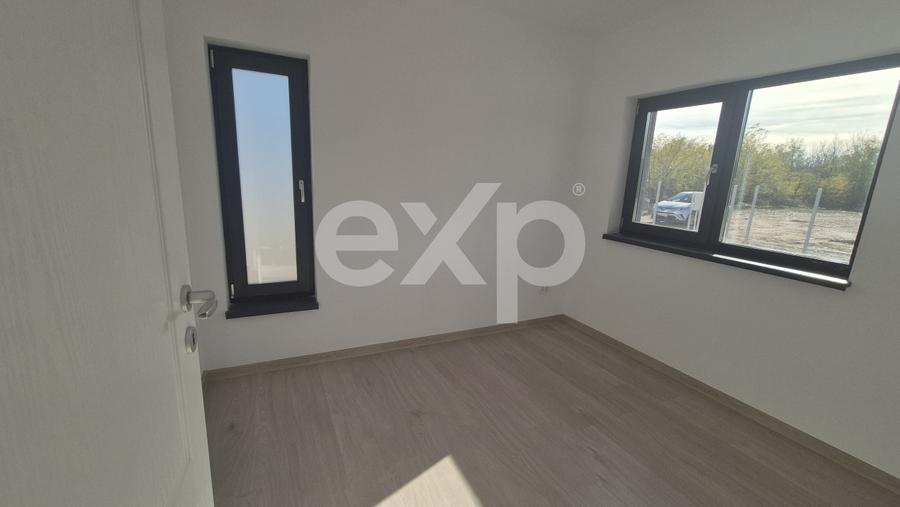 Casă nouă 5 camere, 151 mp utili, teren 1.563 mp – Albota