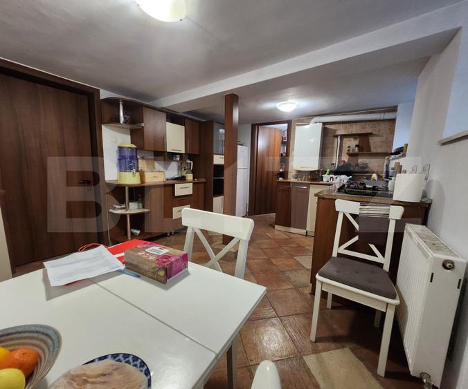 Ocazie Unica! Casa 5 camere, 180 mp, ultracentral