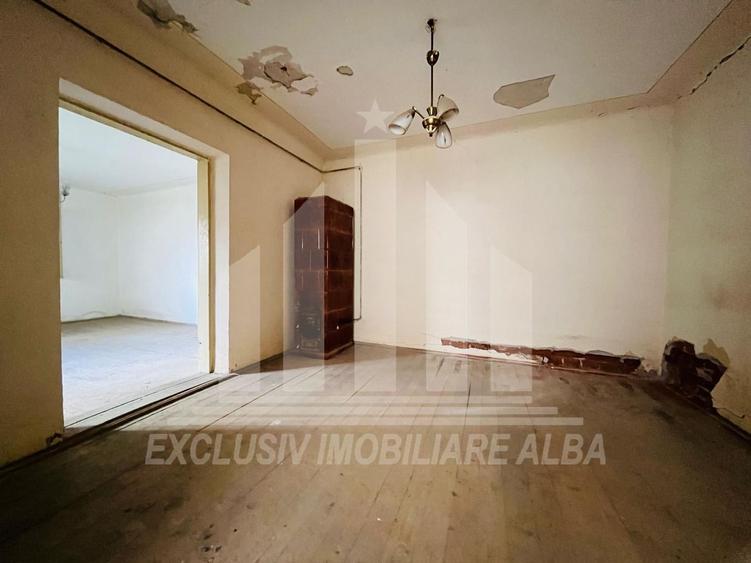 Casa individuala | De vanzare | 70 mp | 1098 mp teren | Barabant