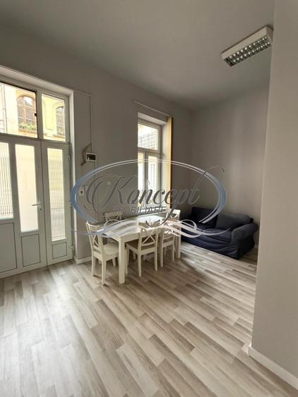 Apartament renovat in cladire monument pe str. Horea