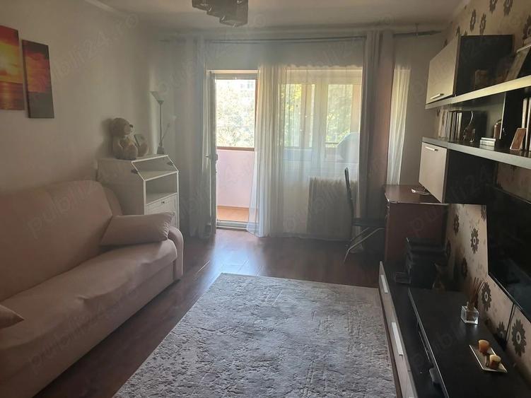 Apartament 2 camere de vanzare Lujerului