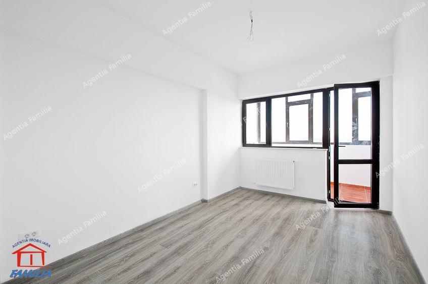 Apartament ultramodern, 3 camere, etaj 8, Italian Residence