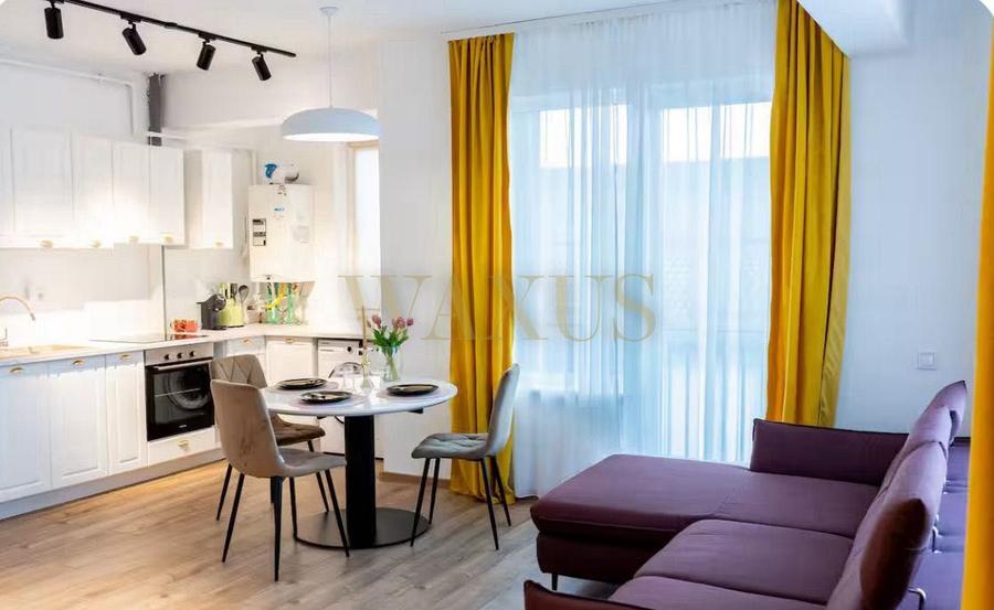 Apartament 3 camere, dressing, 67 mp, etaj intermediar, balcon, garaj, Teilor