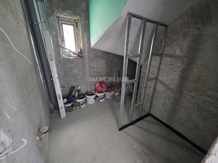 CASA INDIVIDUALA - 180 MP UTILI, TEREN 324, TOATE UTILITATILE, COMIS 0 - 8