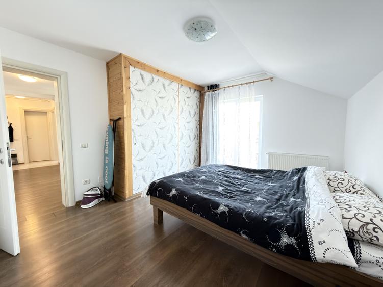 Apartament 3 camere, Semidecomandat, 57 mp utili, etaj 2 - Dumbravita