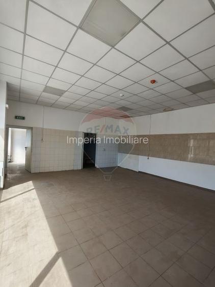 Spațiu comercial de 130mp de închiriat în zona 1 Mai - 3