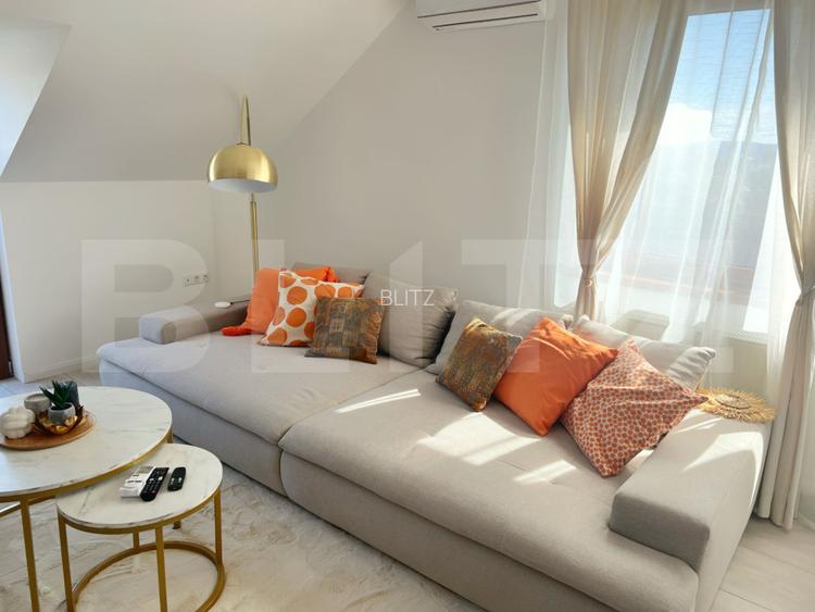 House apart , 50MP+ Balcon, curte interioara Str. Poienii - 12