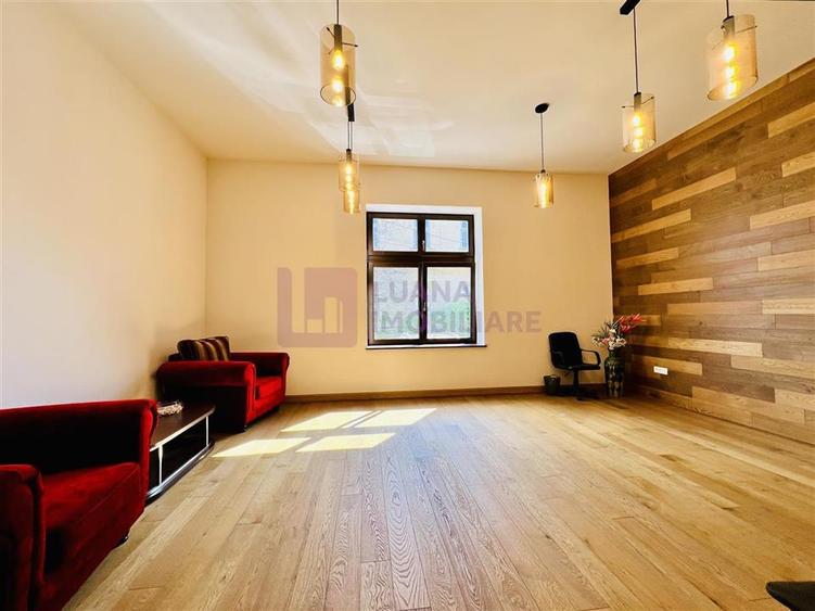 Spatiu de birouri | zona centrala, Noica | 150 mp | Office building | parcare