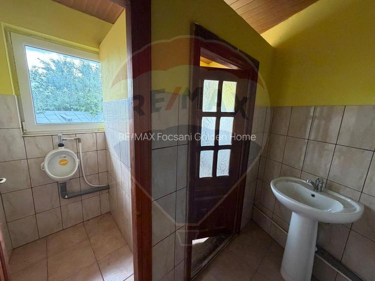 Casa si spatiu comercial (P+1 ) de vanzare - 6