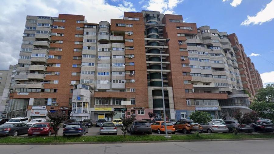 Apartament-2 camere 60 mp-Zona Parcul Catedralei, Ultracentral Bacau