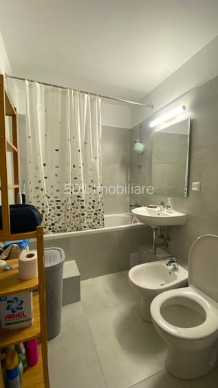 Apartament cu 3 camere decomandate , Grigorescu , 67 mp , str J.J.Rousseau