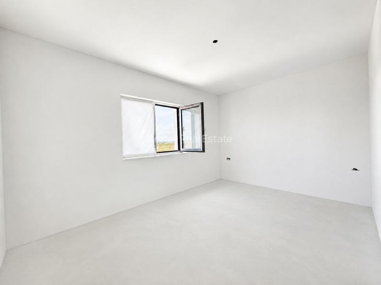 Casă nouă, 4 camere de vânzare individuală - 340 mp, La cheie – Berceni  Panouri - 11