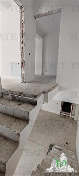 Apartament 3 camere, Duplex P+1 si curte proprie de 110 mp, bloc boutique, finis
