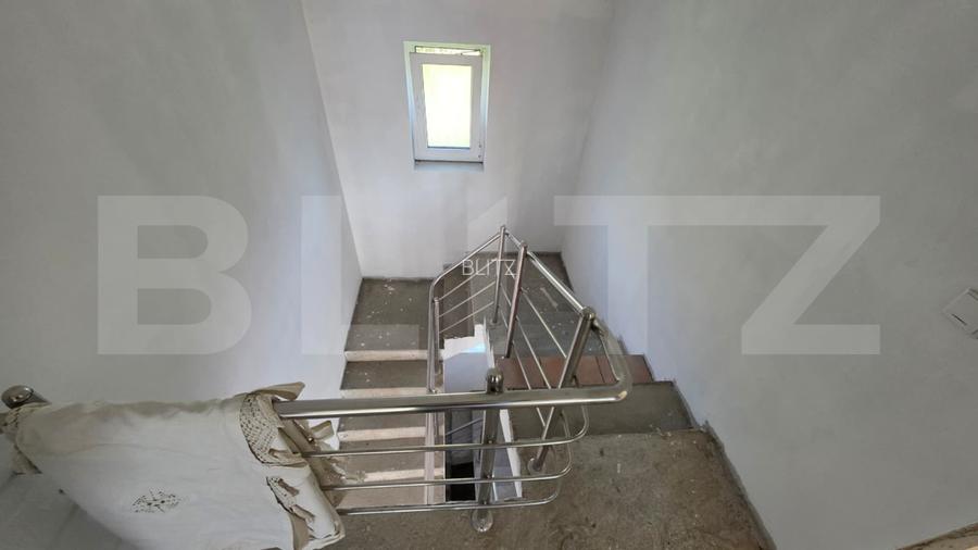 Casa de vanzare, cu 4 dormitoare si 10 arii teren, zona Unirea - 15