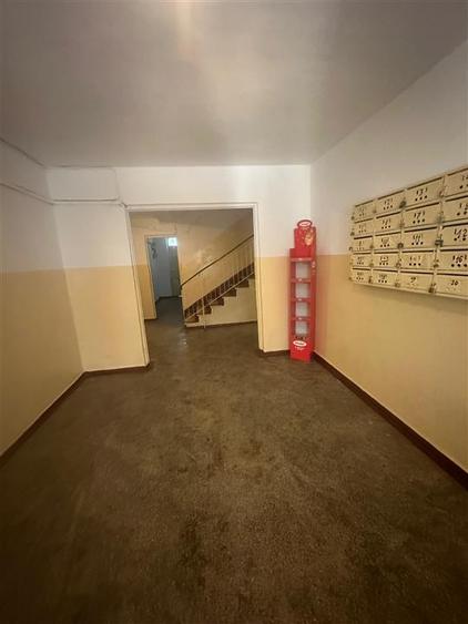 APARTAMENT 3 CAMERE DECOMANDAT FRUMOASA NICOLINA 135000 EURO