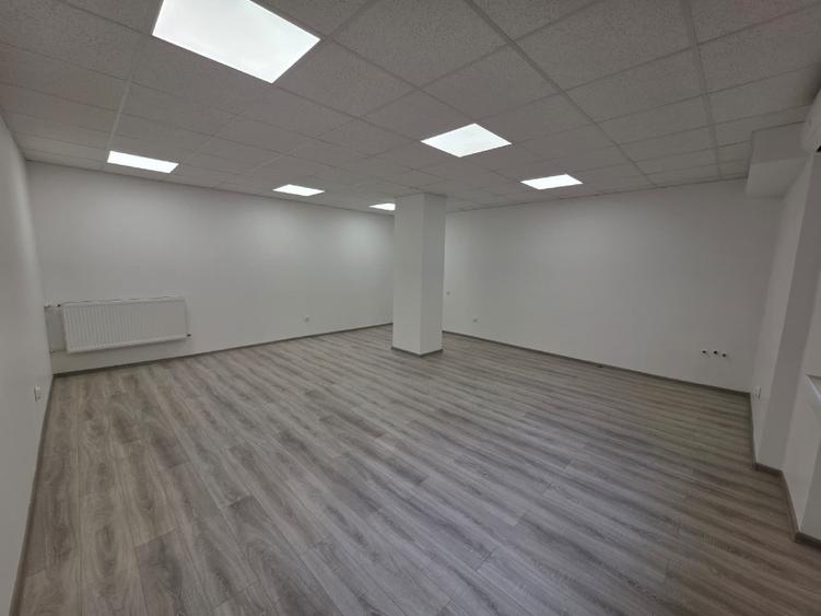 Inchiriez Spatiu de birouri 35 mp (parter) - Piata Romana