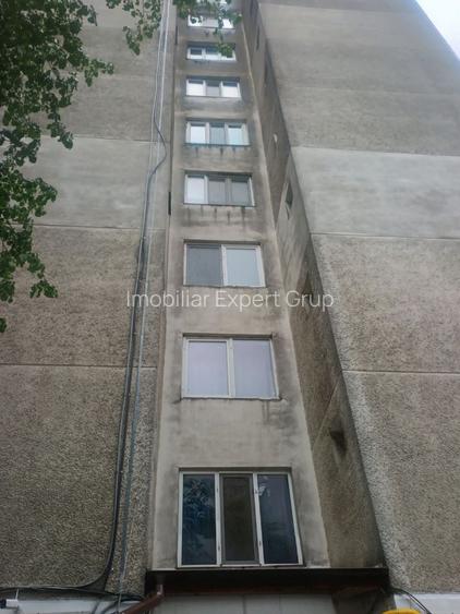 Apartament 3 camere podul Giurgiului etaj 3/10 - 4