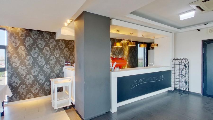 Singurul Restaurant / Birou Panoramic la Etajul 5 din Arad