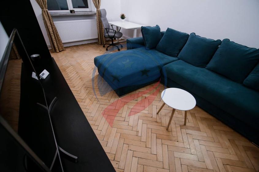 Apartament 2 camere decomandat/de inchiriat/ultracentral/Craiova
