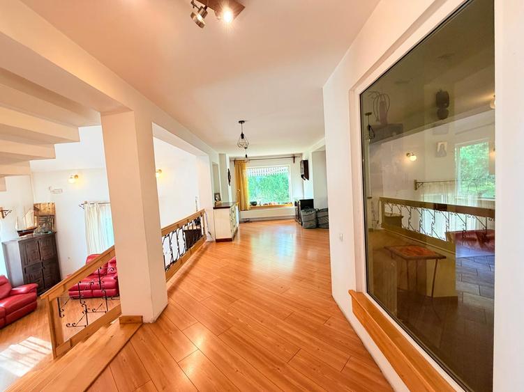 Casă individuală în Bucium - Hanul Dacilor, 342 mp, 1.140 mp teren