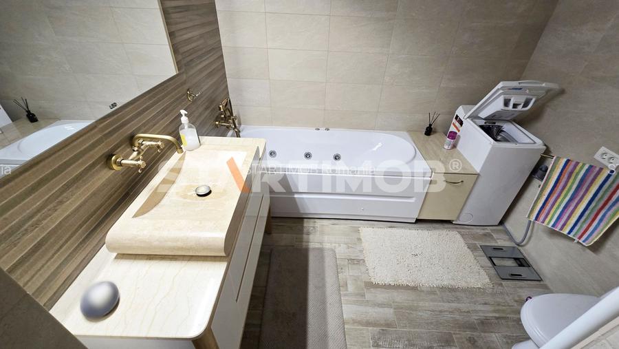 Apartament zona Liceului Saguna - 5