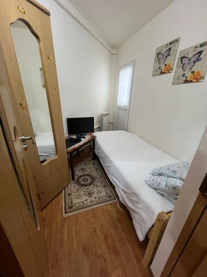 Vand apartament zona general etaj 4 pret 43.000 euro negociabil