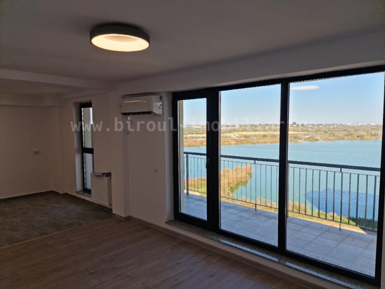 DIRECT DEZVOLTATOR: -Ap. 3 camere cu Vedere Frontală la Lac, Parcare inclusa
