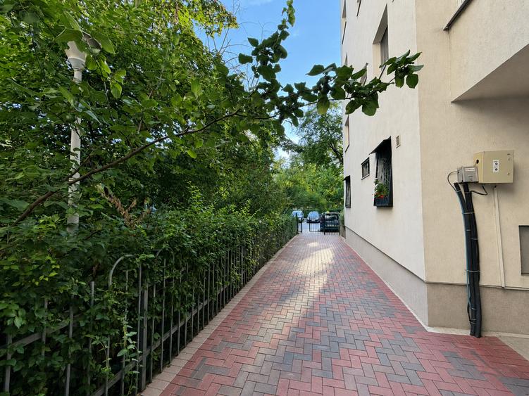 Apartament 3 camere de vânzare, Sector 3 – 54 mp - Etaj 3 - Bulevardul Basarabia