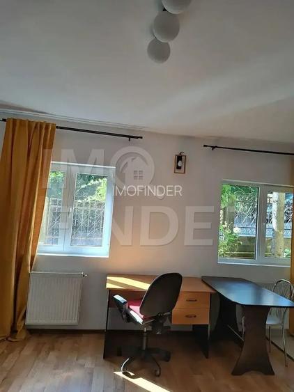 Garsonieră de închiriat în vila zona UMF / Hasdeu - 3