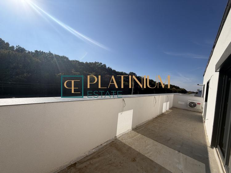 P5027 PENTHOUSE DECOMANDAT cu 3 camere zona LAC DUMBRAVITA