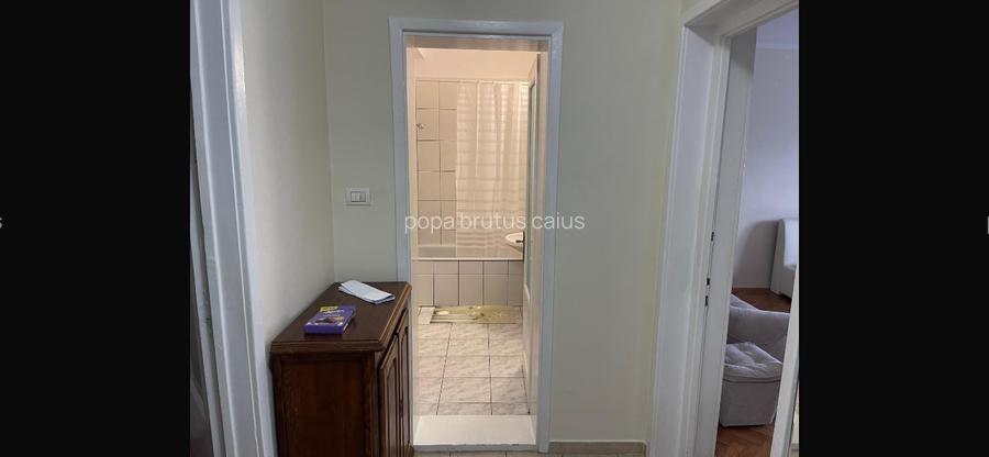 Închiriez apartament 3 camere deosebit, decomandat,zona Medicină,etajul 2/2,  - 14
