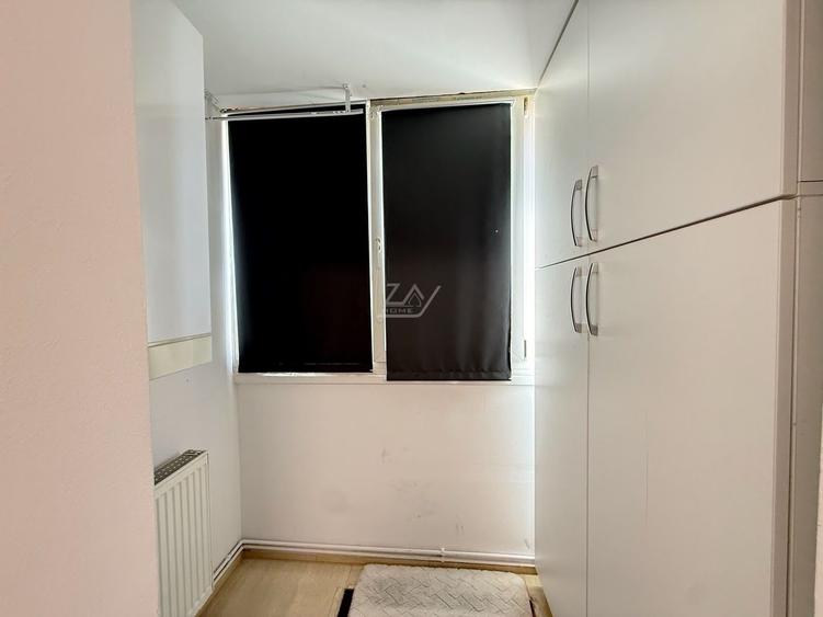 Complex Studentesc. Mobilat si utilat complet. Centrala proprie.