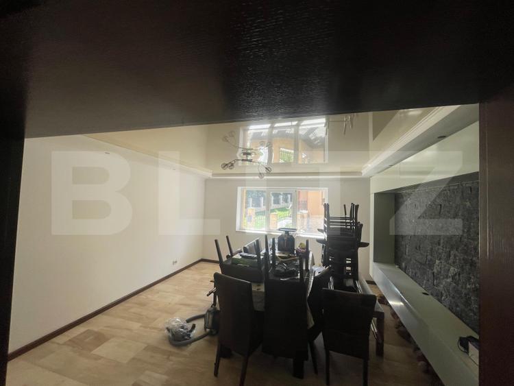 Apartament cu 4 camere, 111 m balcon de 20 mp si loc de parcare, Zalau
