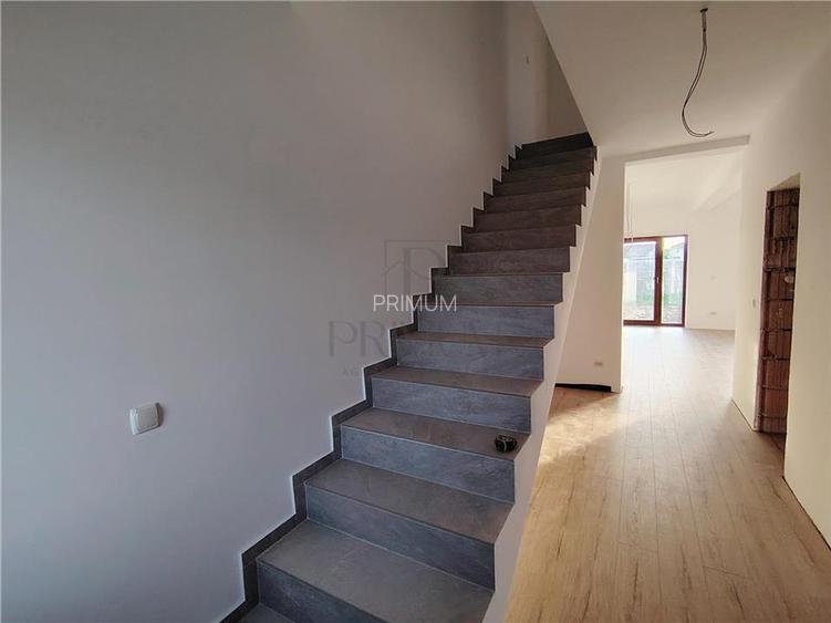 Duplex spatios la asfalt - toate utilitatile - acces rapid - 6