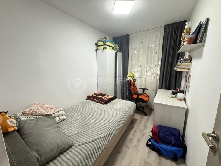 Etaj 2! Apartament 3 camere 45mp fara risc cu centrala, TATARASI