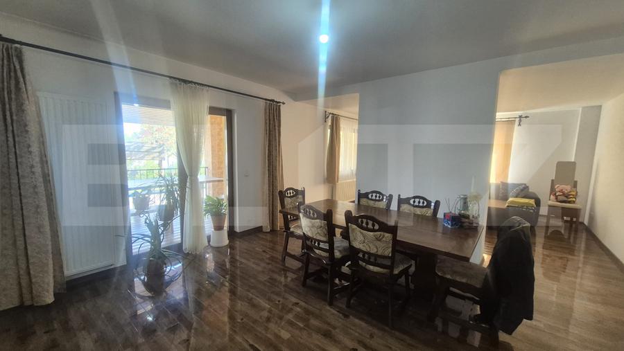 Casa 3 dormitoare de vanzare, 236 mp, teren 525 mp, Semicentral