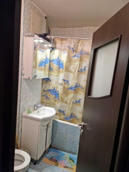 Apartament cu 3 camere decomandat, etaj intermediar, zona Garii - 9