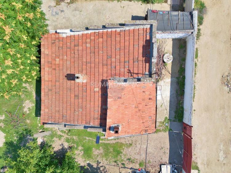 Casă de renovat sau demolat, cu teren de 601 mp, în Arad - 5
