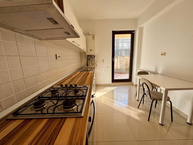 PROPRIETAR Vand Garsoniera  cu terasa + gradina 92MP!!! +  loc parcare inclus - 6