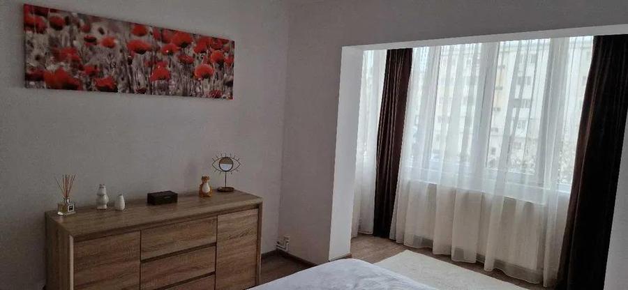 Apartament 2 camere decomandate, separate, Intre Lacuri, zona Iulius Mall