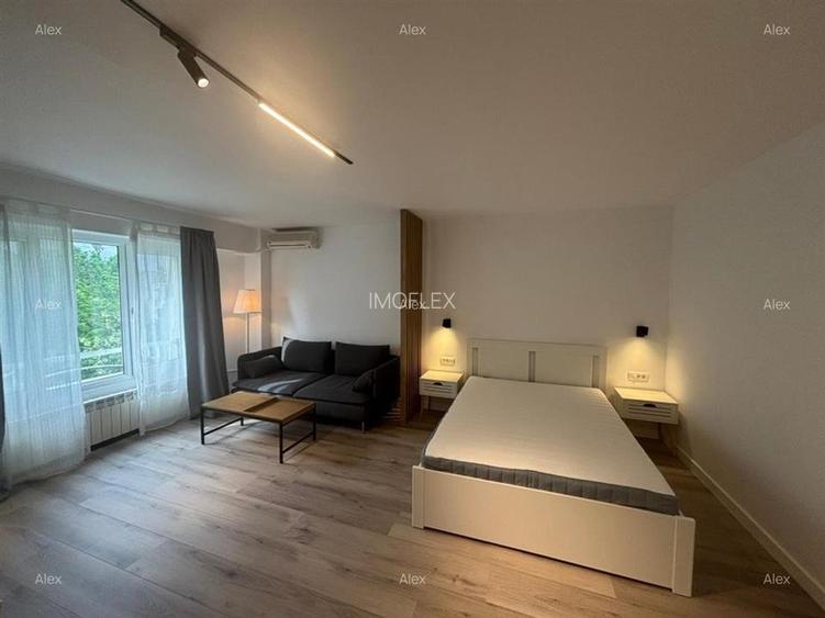 Garsonieră | Decomandată | Decebal | AC | Balcon - 2