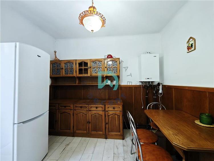 Închiriez 2 camere, Brasovul vechi
