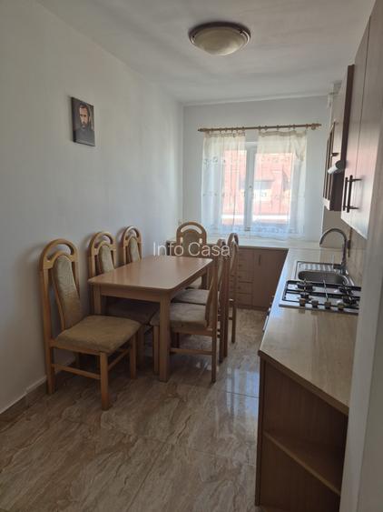 2 camere de inchiriat - 10