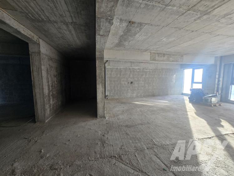 Spatiu comercial 138 m- nou cu parcare | Dr. Taberei - Auchan