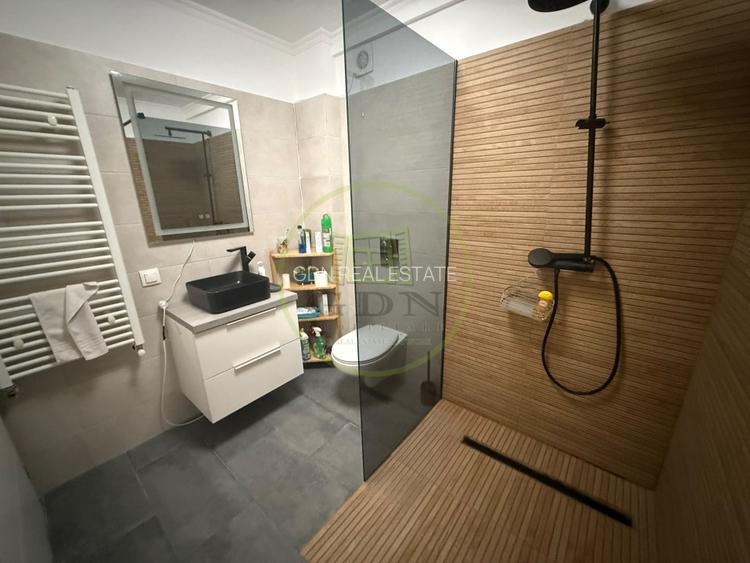 Apartament 3 camere, 126.50 mp, Centru, Zona Liceul CFR - 10