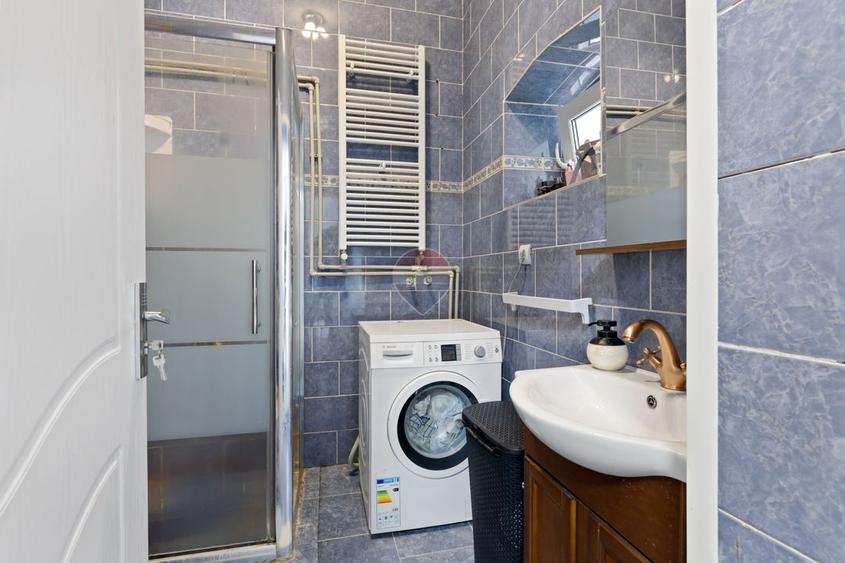 Casă cu 2 camere de vânzare - Nădlac