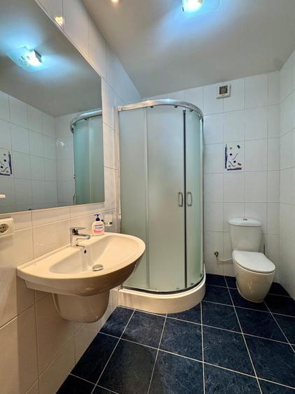 Vila 6 camere, complex rezidential cu piscina, Erou Iancu Nicolae